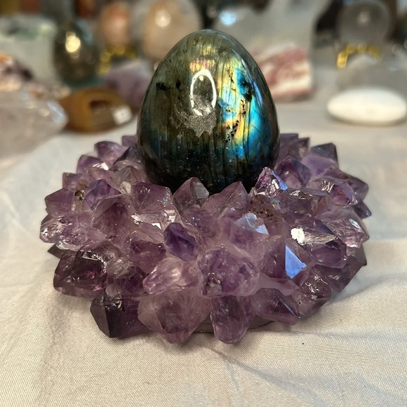 Amethyst Points Crystal Holder | Candle or Sphere Stand |Brazil | Natural Stone - Picture 7 of 7
